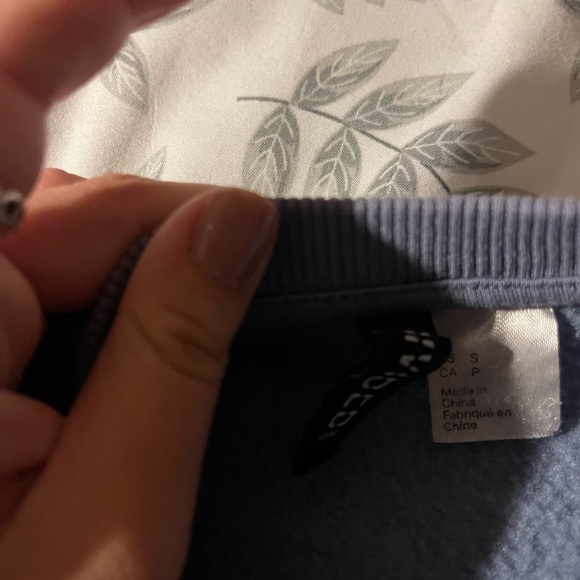 H&M Crew neck small - Picture 2 of 2